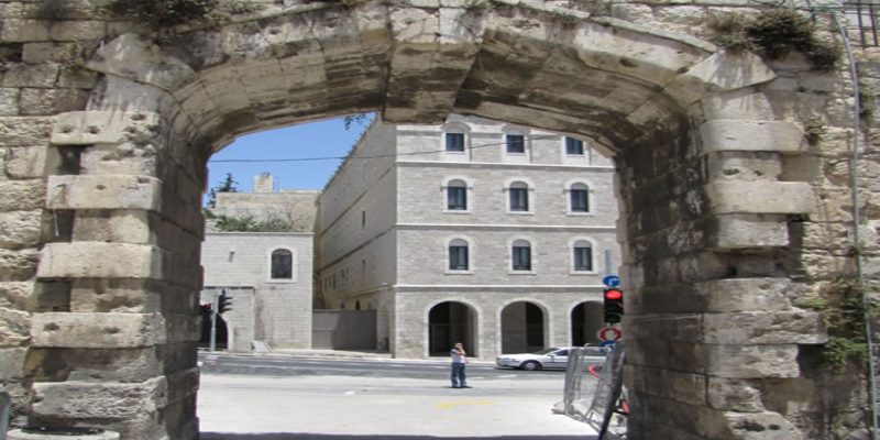 The Mystery of Spiritual Gates: 25 Urgent Prayers for the Year, 2021.