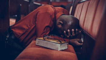 8 Key Lessons from David’s Battle With Goliath & Prayers to Command the Month of August